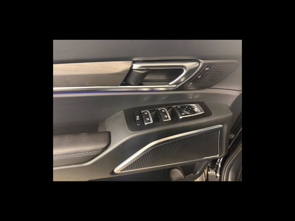 Used 2025 Kia Telluride SX Prestige X-Line AWD/4WD image 12