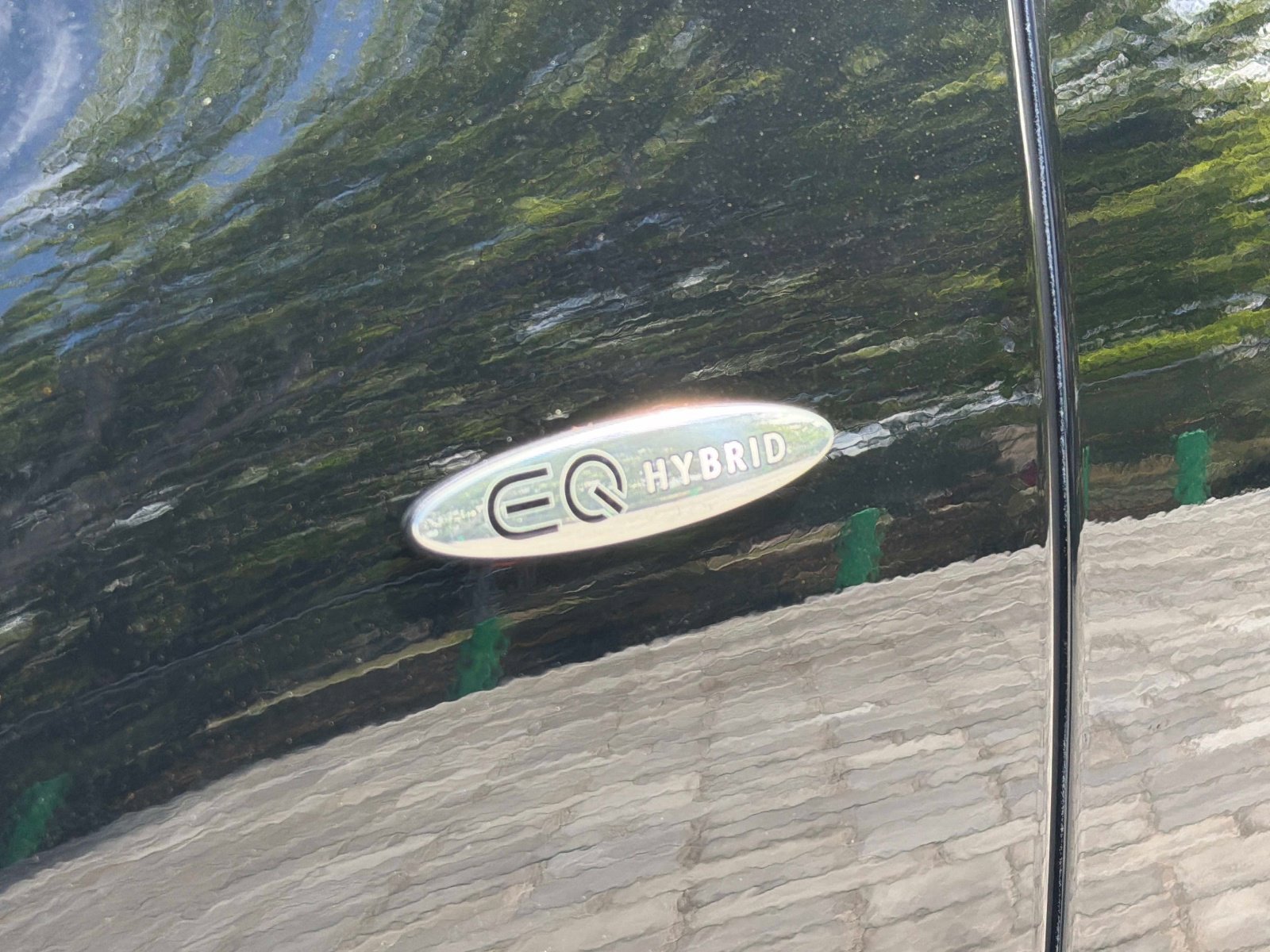 Used 2025 Mercedes-Benz GLE 450e 4MATIC image 21