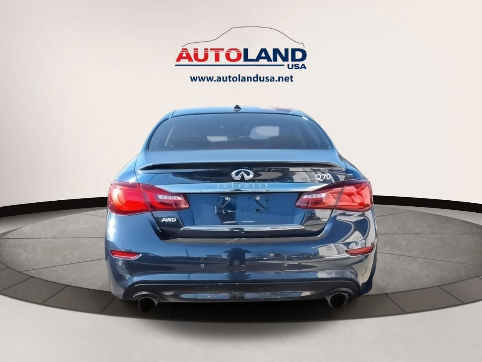 Used 2018 INFINITI Q70 Luxe image 6