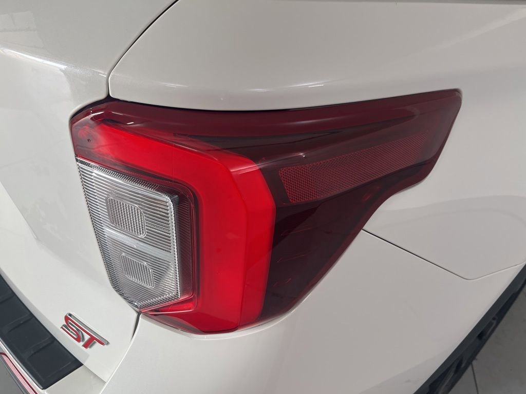 Used 2023 Ford Explorer ST w/ Equipment Group 401A AWD/4WD image 49