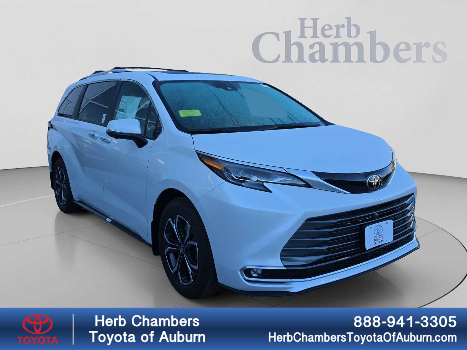 New 2026 Toyota Sienna Platinum AWD/4WD image 1