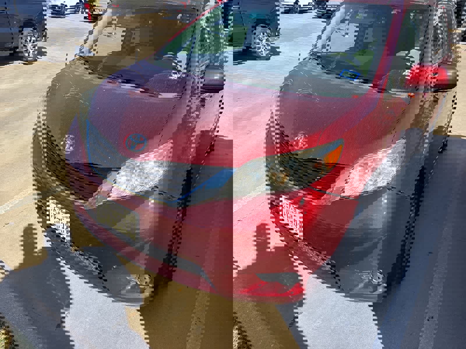 Used 2014 Toyota Sienna LE