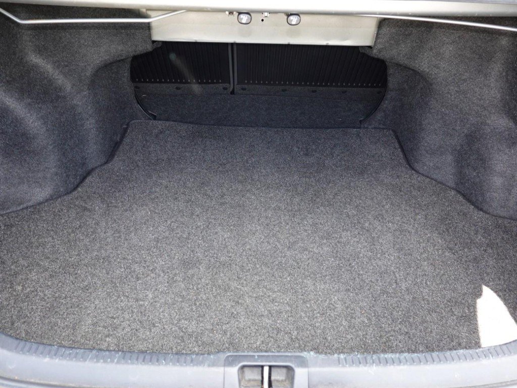 Used 2016 Toyota Camry XSE w/ Moonroof Package FWD image 26