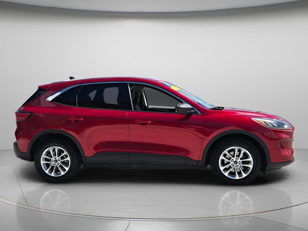 Used 2022 Ford Escape SE w/ Convenience Package FWD image 8