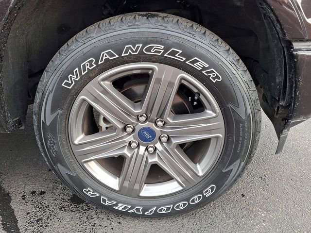 Used 2020 Ford F150 XLT w/ Equipment Group 302A Luxury image 8