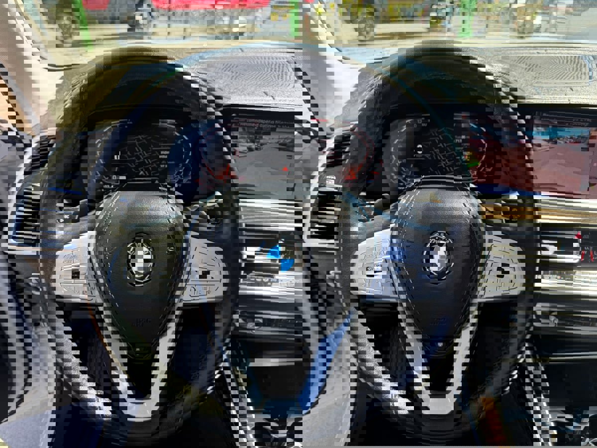 Used 2020 BMW X7 xDrive40i w/ Premium Package image 21