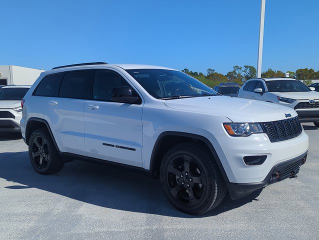 Used 2019 Jeep Grand Cherokee Laredo video 3