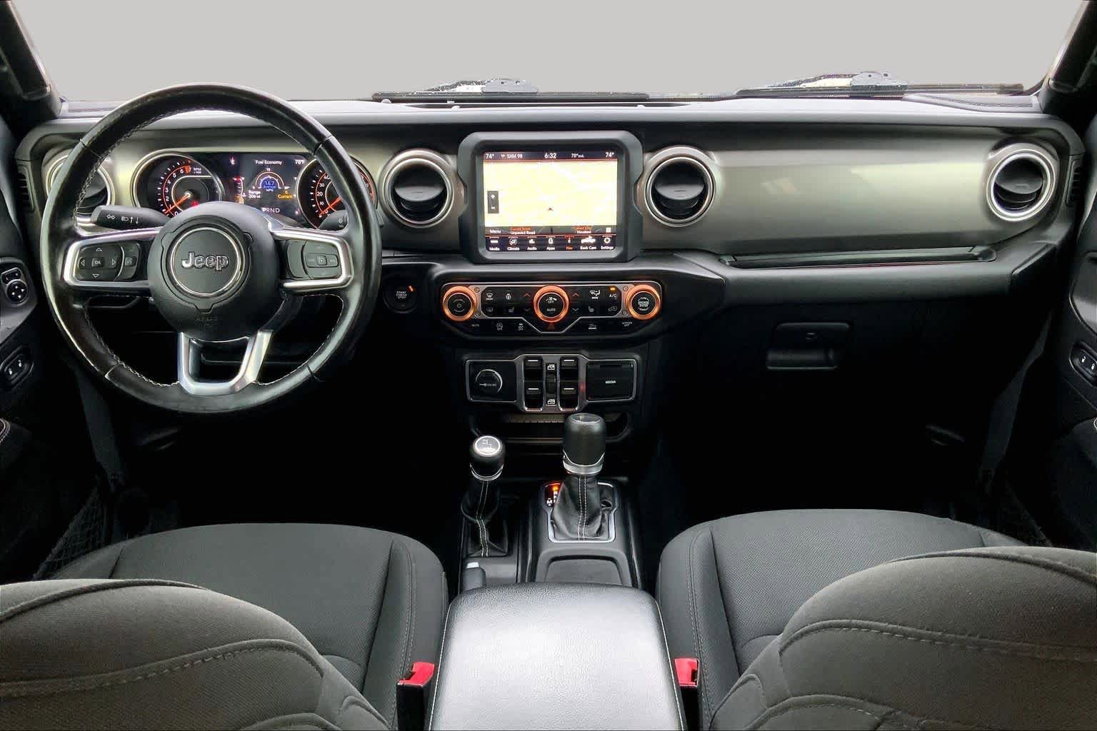 Used 2020 Jeep Gladiator Overland AWD/4WD image 16