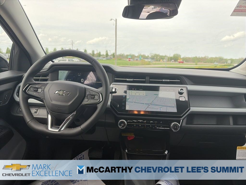 New 2027 Chevrolet Bolt LT w/ Comfort Package FWD image 41