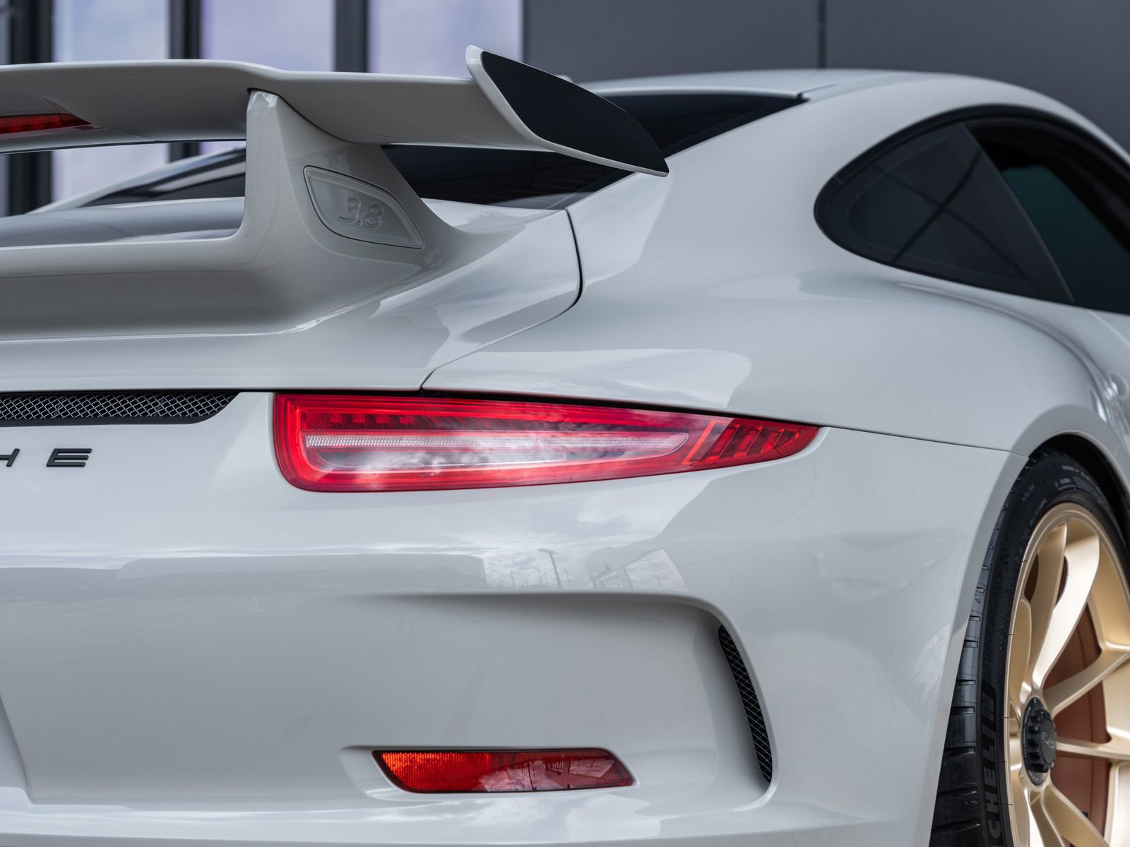 Used 2015 Porsche 911 GT3 RWD image 18