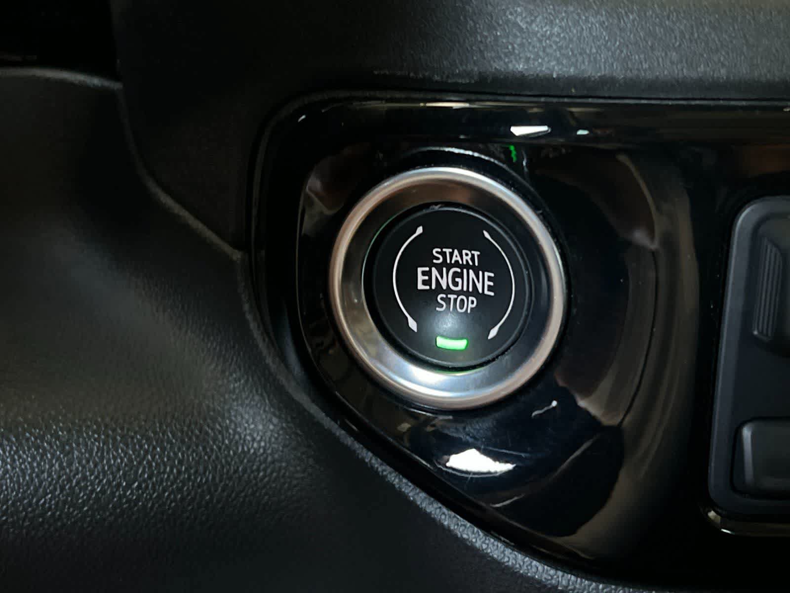 Used 2025 GMC Sierra 1500 SLT RWD image 23