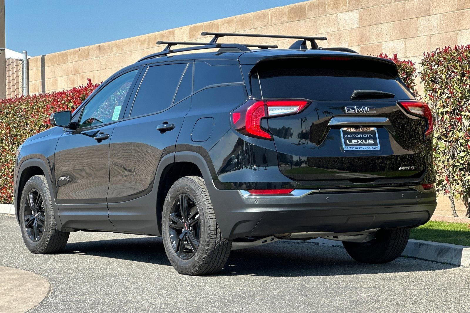 Used 2024 GMC Terrain AT4 w/ Infotainment Package II image 6