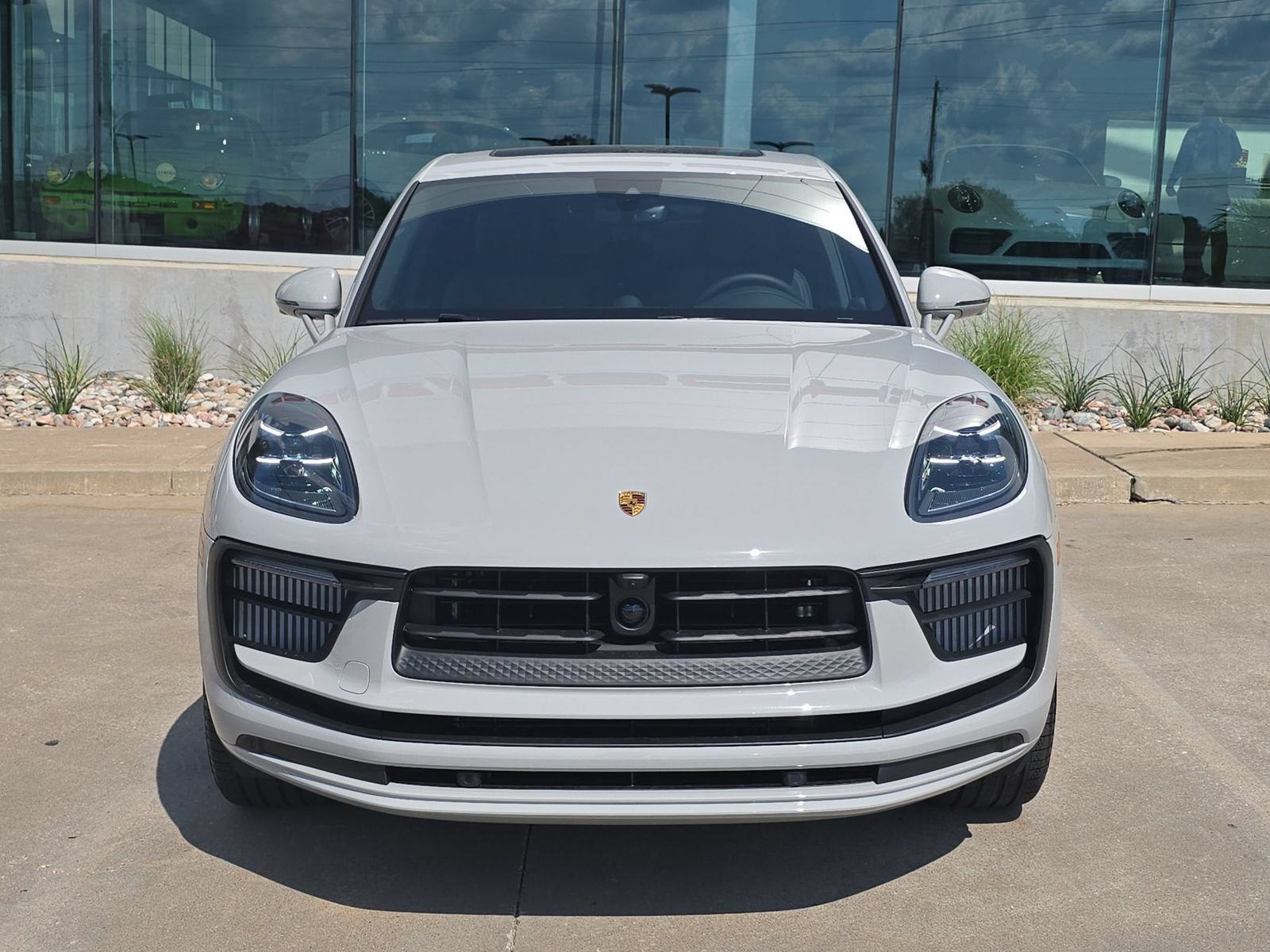 New 2026 Porsche Macan S AWD/4WD image 10