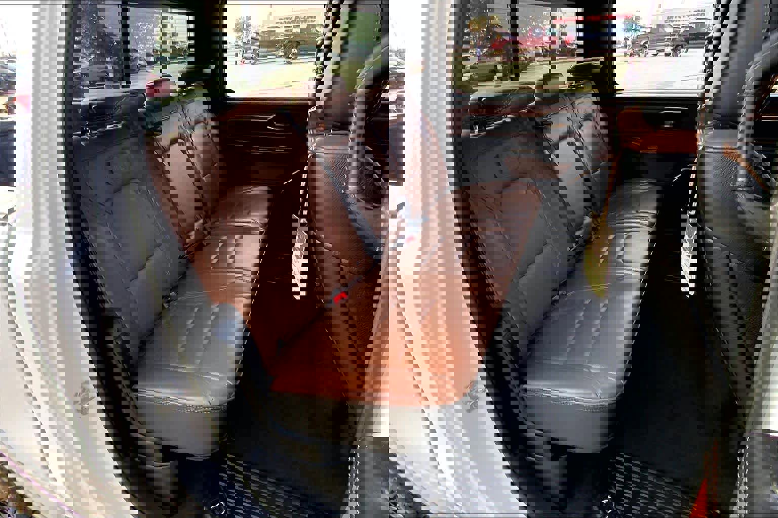 Used 2021 RAM 1500 Limited w/ Bed Utility Group image 20