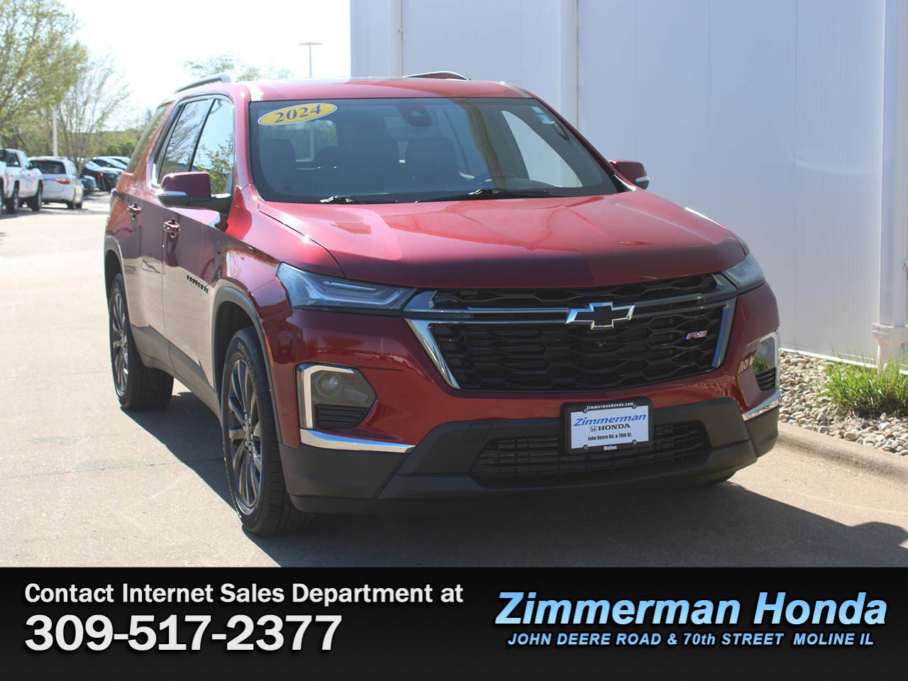 Used 2024 Chevrolet Traverse RS AWD/4WD image 3