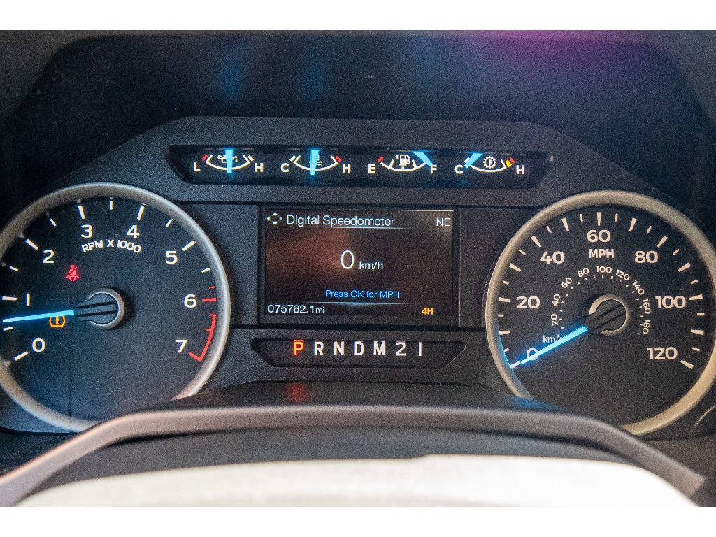Used 2015 Ford F150 XLT w/ Equipment Group 302A Luxury AWD/4WD image 21