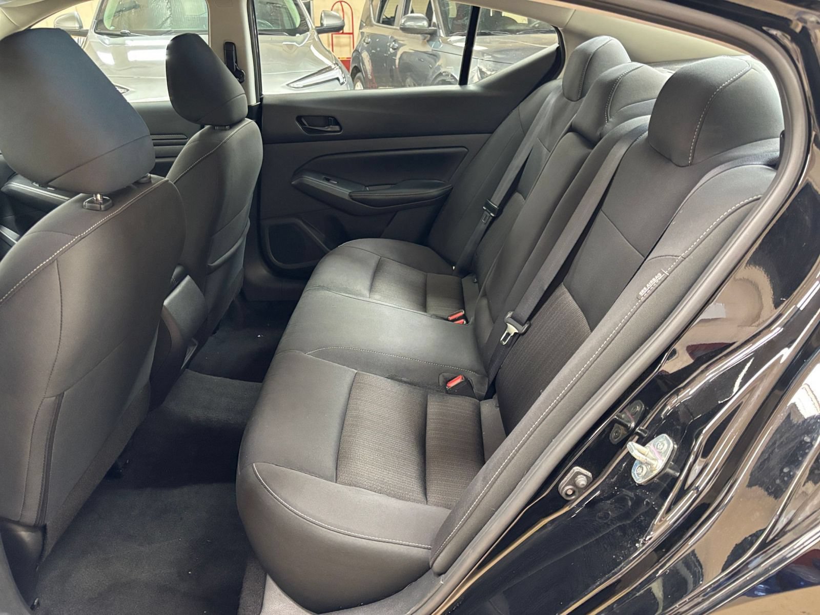 Used 2025 Nissan Altima 2.5 SV FWD image 25