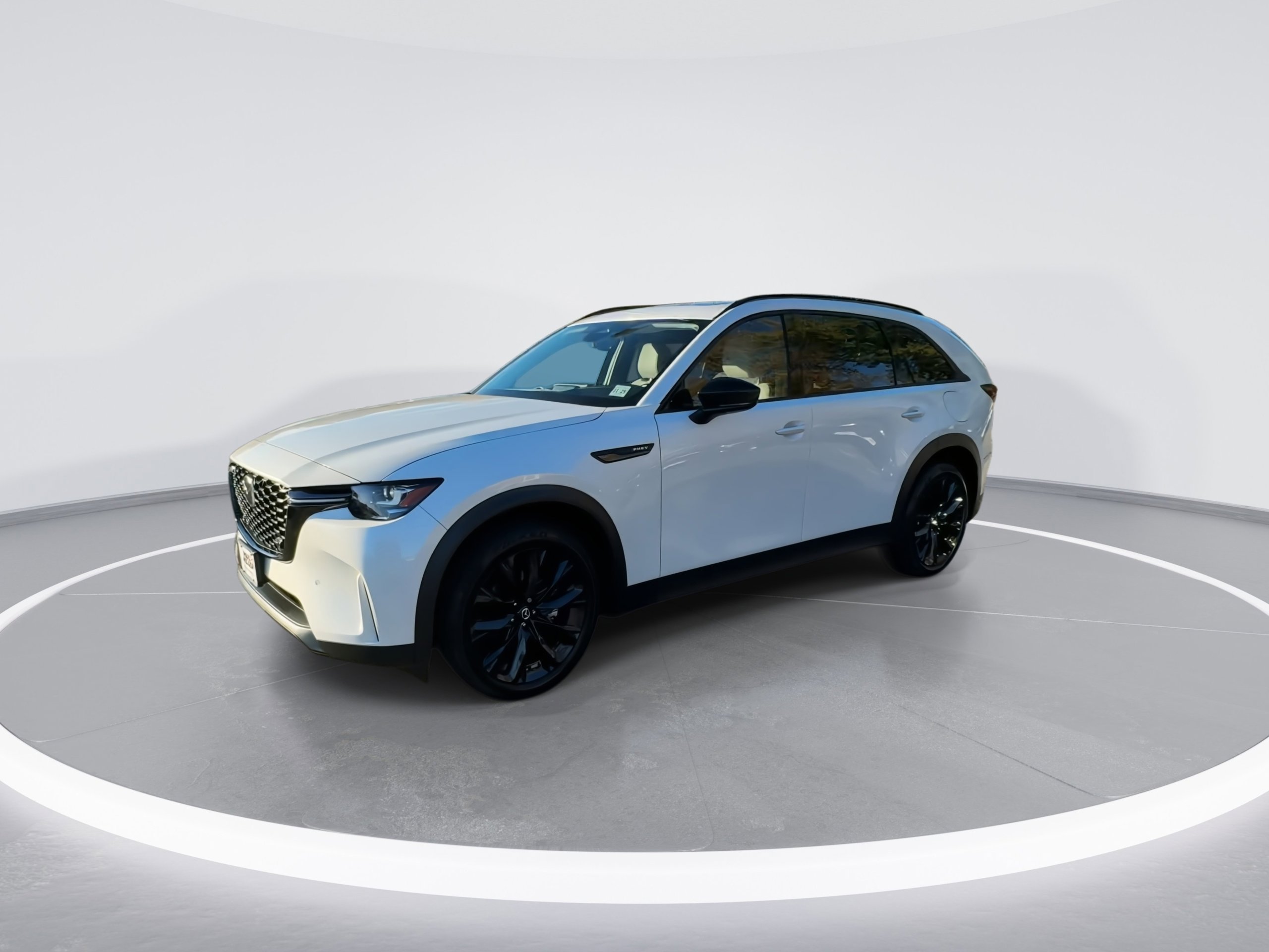 Used 2025 MAZDA CX-90 Plug-In Hybrid w/Premium Sport image 4