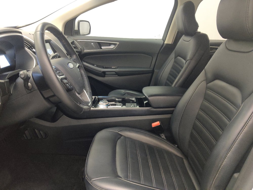 Used 2019 Ford Edge SEL w/ Equipment Group 201A FWD image 17