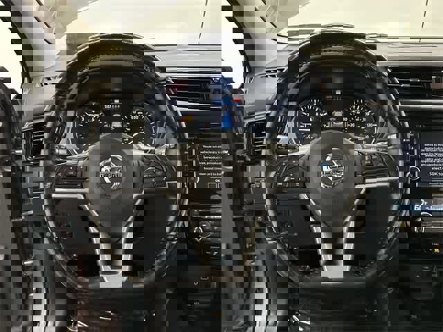 Used 2022 Nissan Rogue Sport SL w/ Premium Package image 8