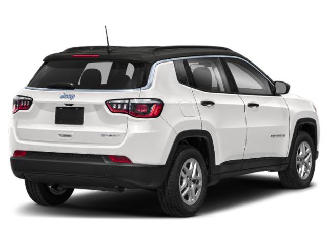 Used 2020 Jeep Compass Latitude FWD image 2