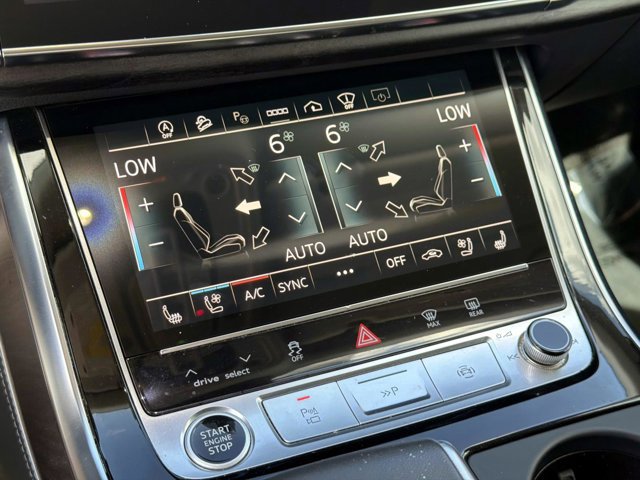 Used 2023 Audi Q8 Prestige image 25