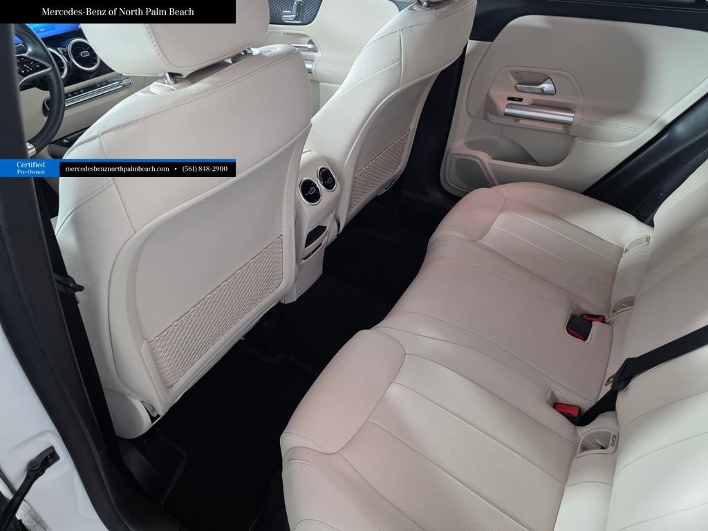 Certified 2025 Mercedes-Benz GLA 250 4MATIC image 14