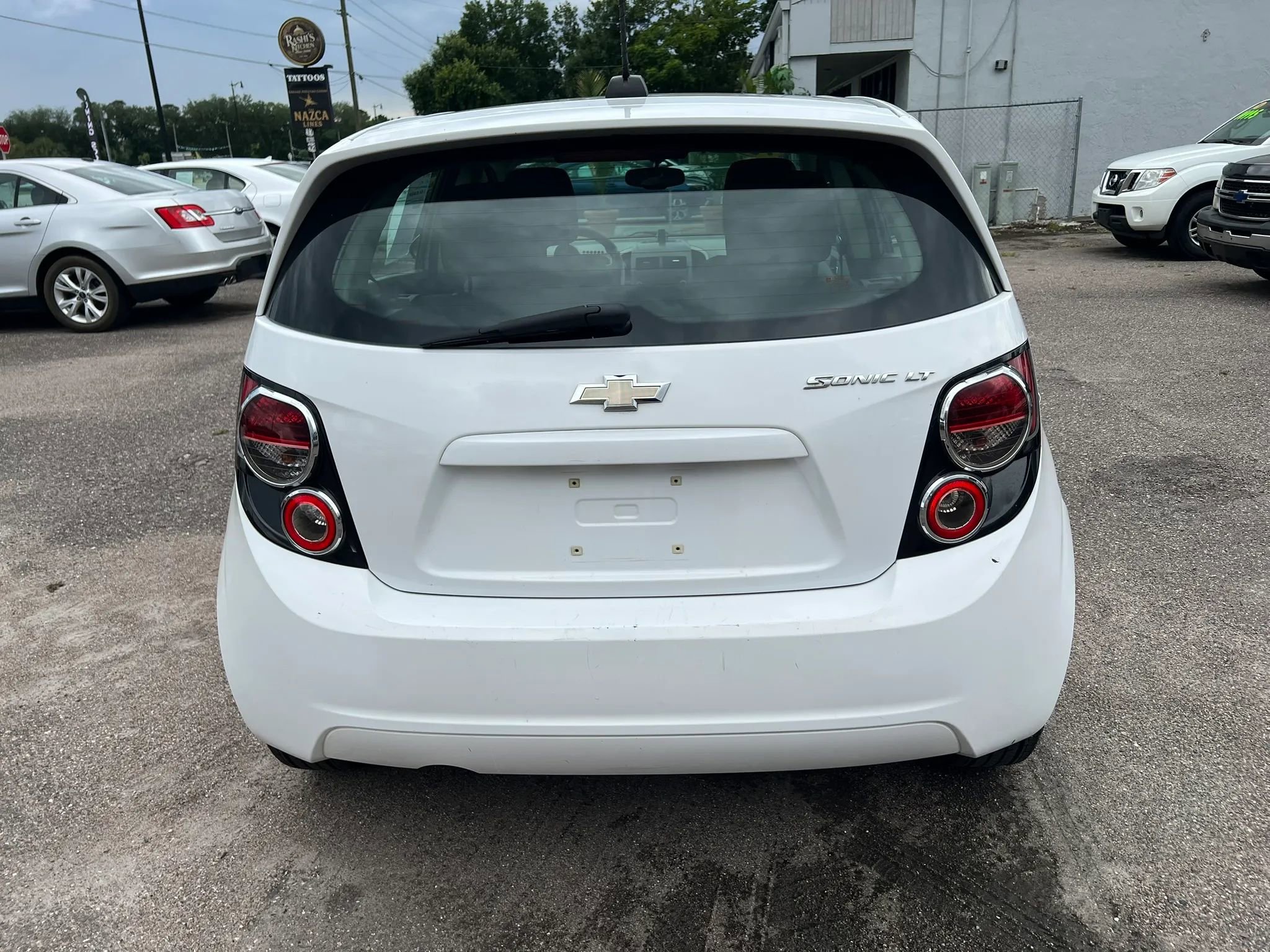 Used 2015 Chevrolet Sonic LT FWD image 4