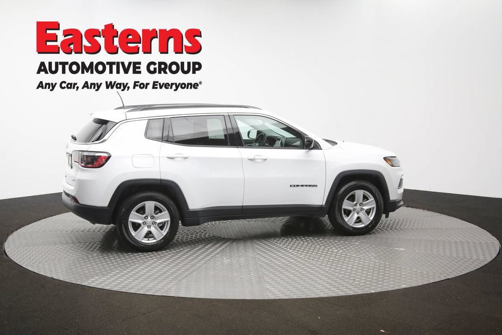 Used 2022 Jeep Compass Latitude w/ Convenience Group FWD image 43