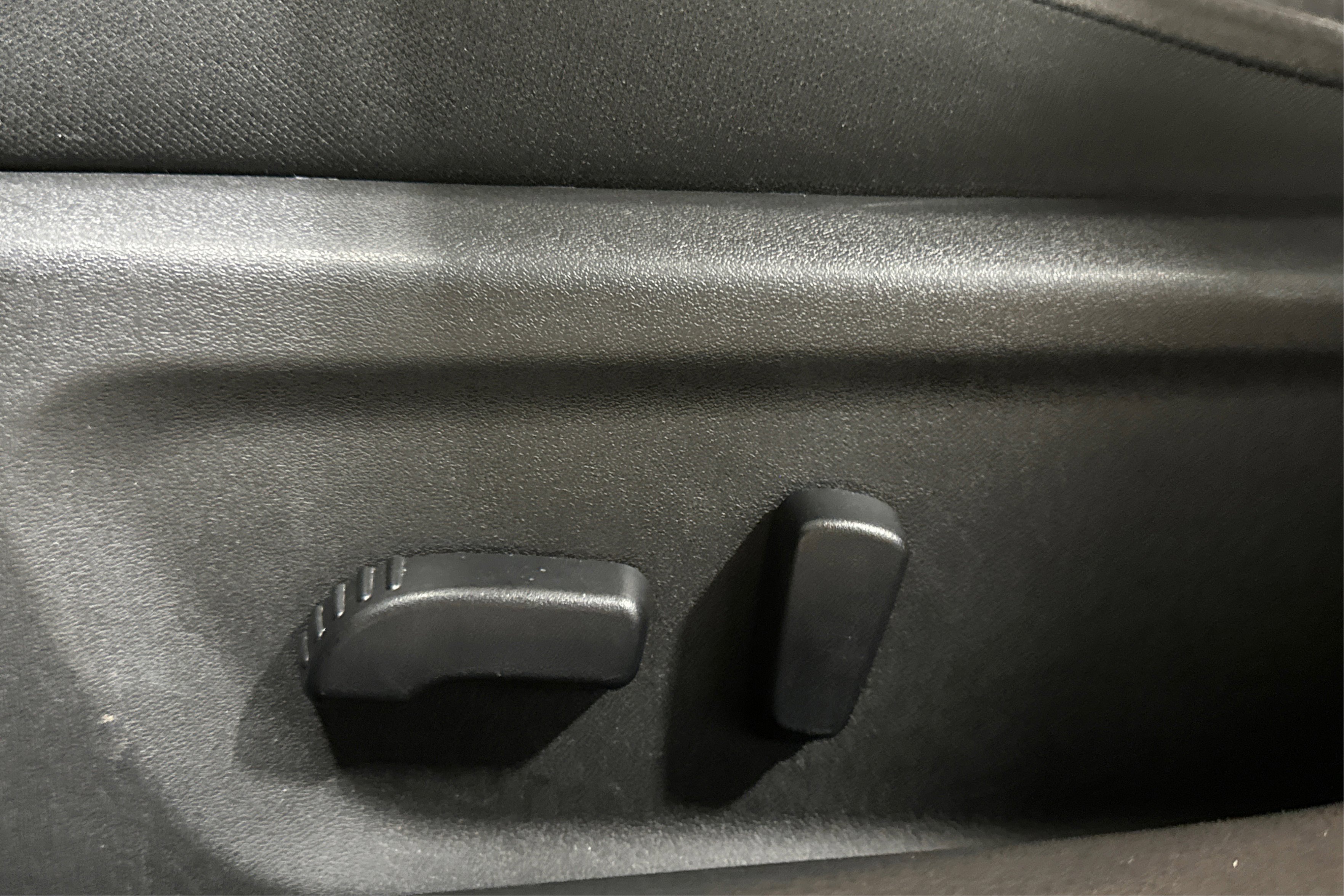 Used 2024 Nissan Altima 2.5 SV image 19