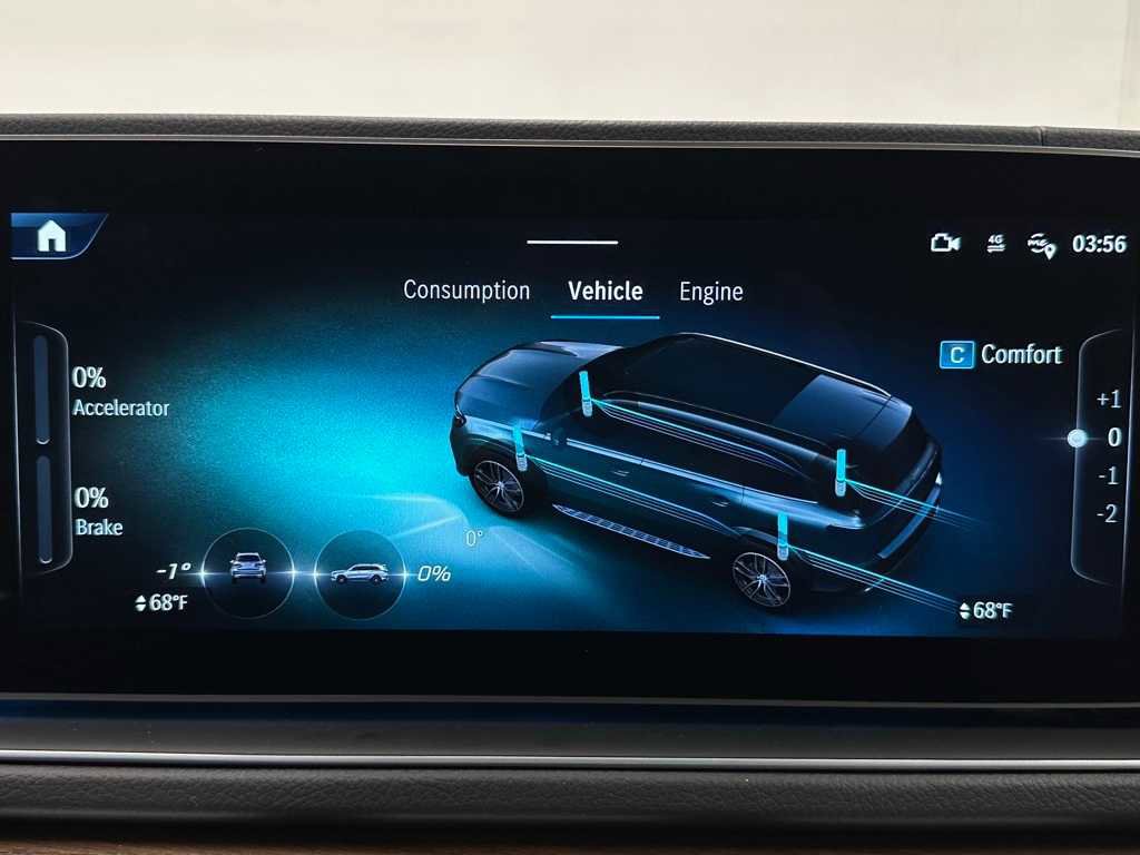 Used 2025 Mercedes-Benz GLS 580 4MATIC image 37