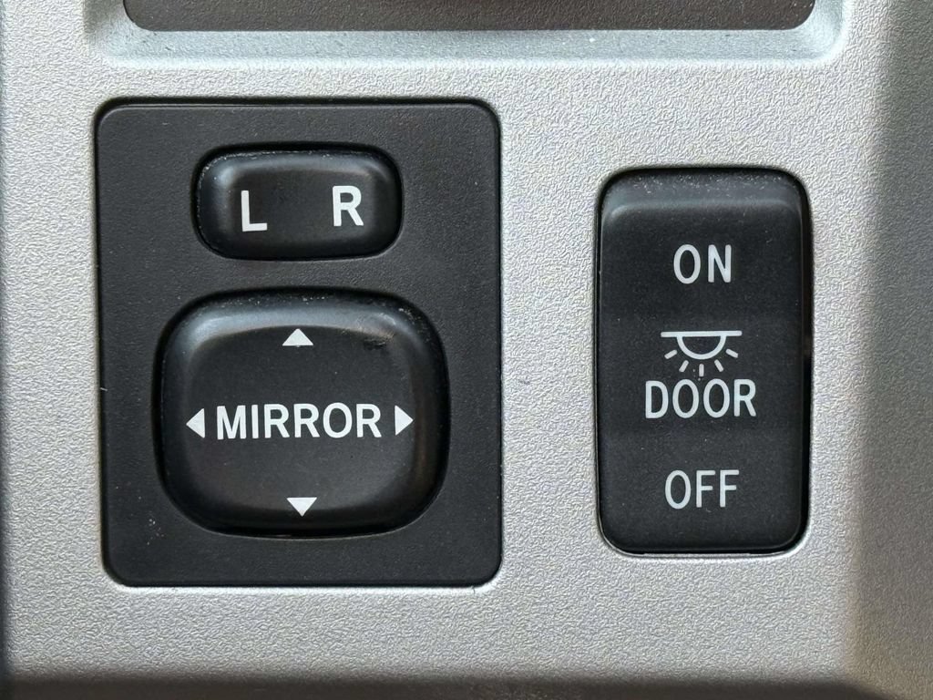 Used 2008 Toyota Tundra 4x4 Double Cab image 27