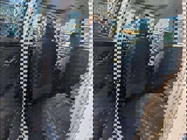 Used 2020 Chevrolet Traverse LT w/ LT Premium Package image 19