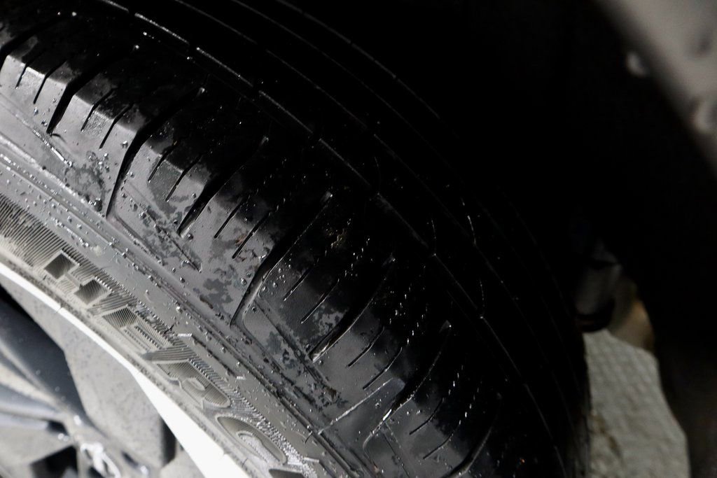 Certified 2024 Nissan Rogue SV image 19