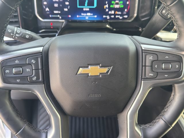 Used 2026 Chevrolet Silverado 2500 LTZ w/ LTZ Convenience Package AWD/4WD image 23