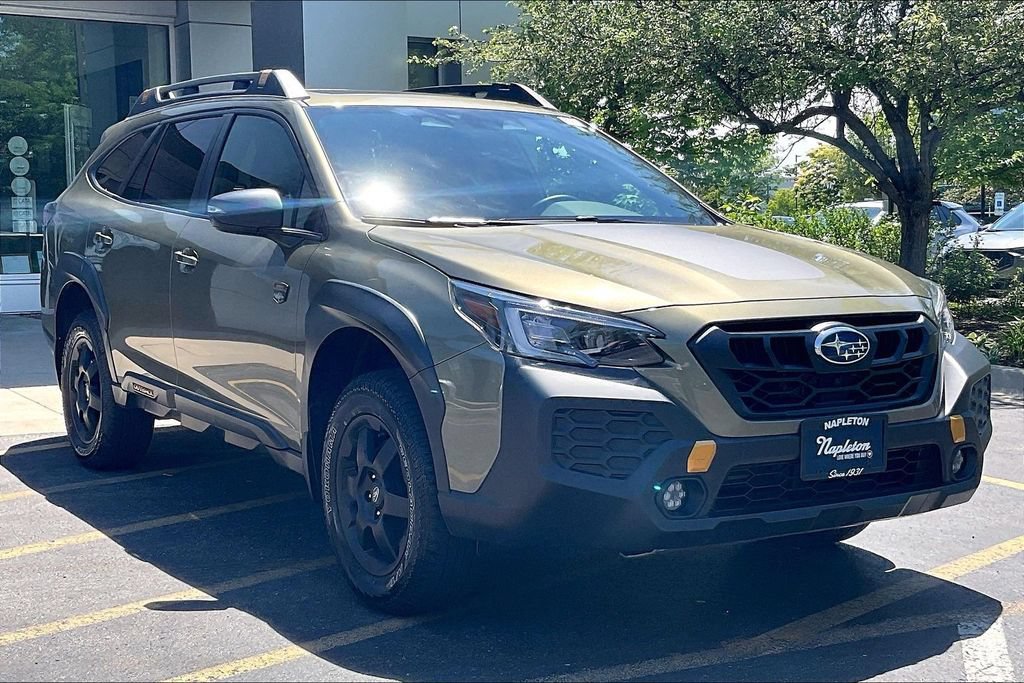 Used 2025 Subaru Outback Wilderness AWD/4WD image 38