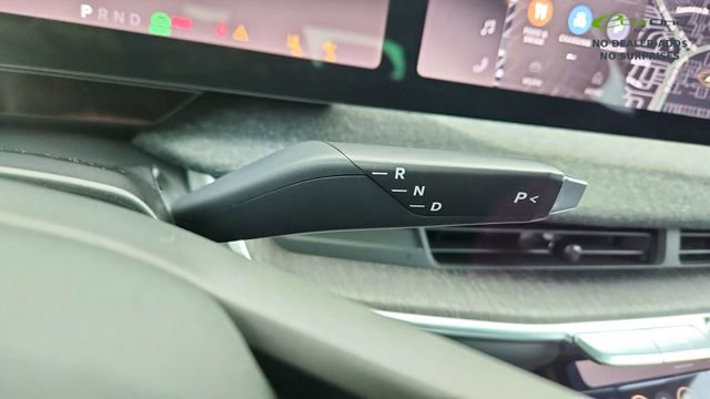 Used 2024 Lucid Air Touring image 43