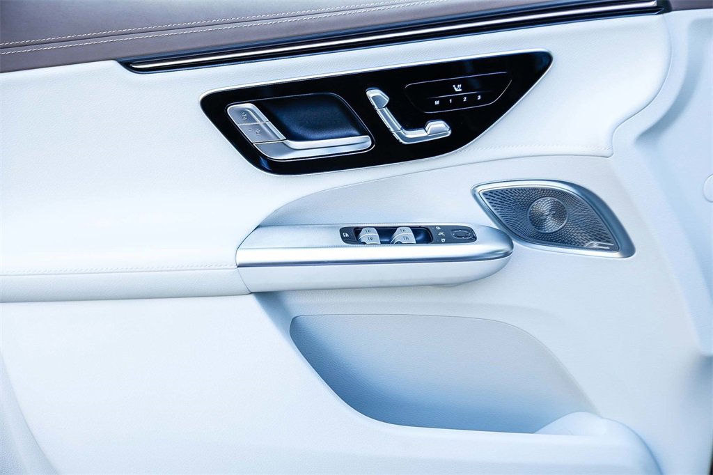 Certified 2023 Mercedes-Benz EQE 350+ 4MATIC SUV w/ AMG Line Exterior Package image 21