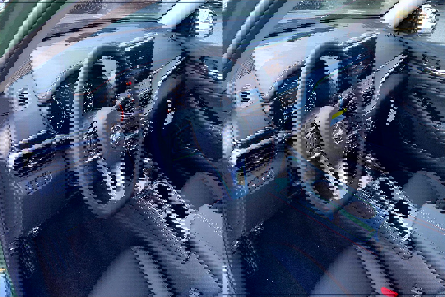 New 2025 Nissan Altima 2.5 SR w/ SR Premium Package image 9