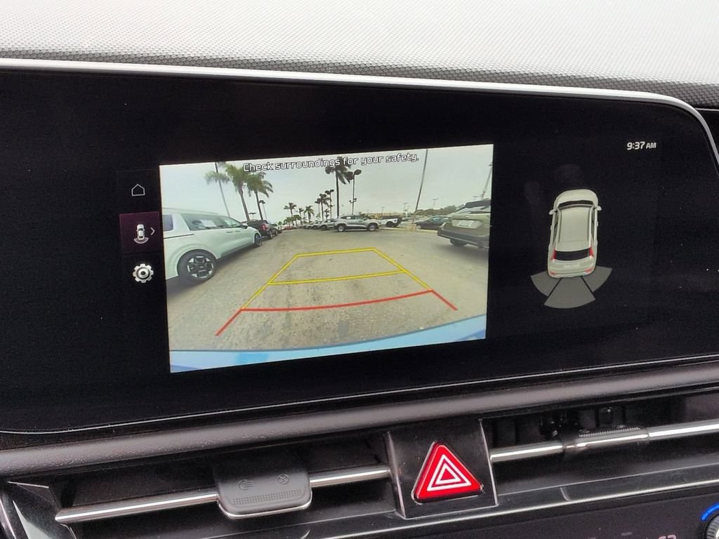 Certified 2023 Kia Niro Wind FWD image 15