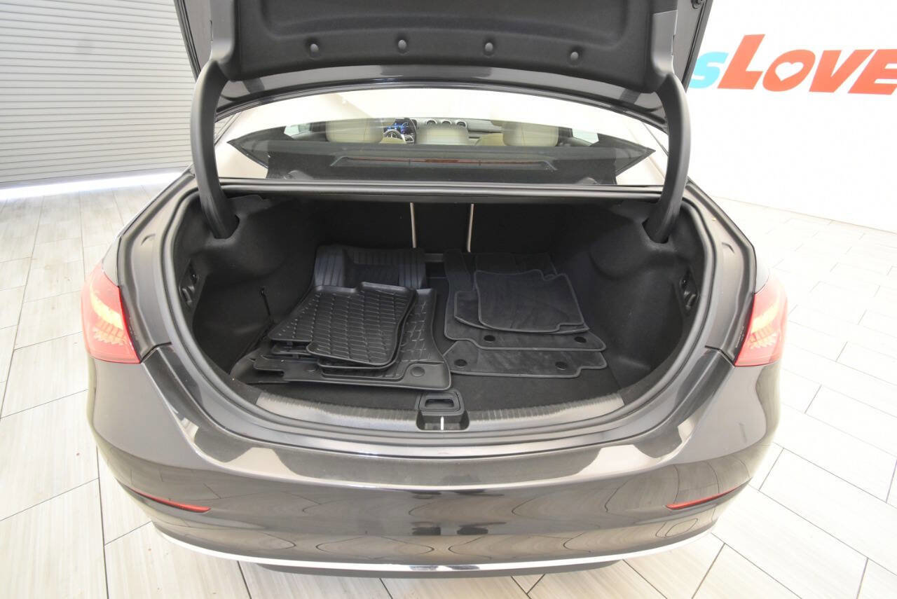 Used 2023 Mercedes-Benz C 300 4MATIC Sedan image 43
