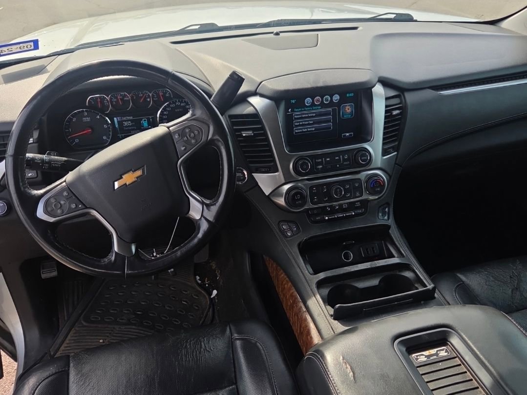Used 2018 Chevrolet Suburban Premier AWD/4WD image 10