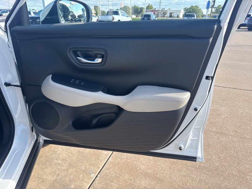 New 2027 Honda HR-V LX image 31