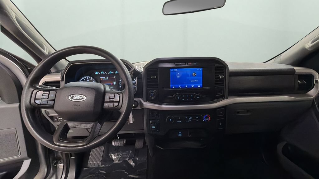 Used 2022 Ford F150 XLT w/ Trailer Tow Package AWD/4WD image 11