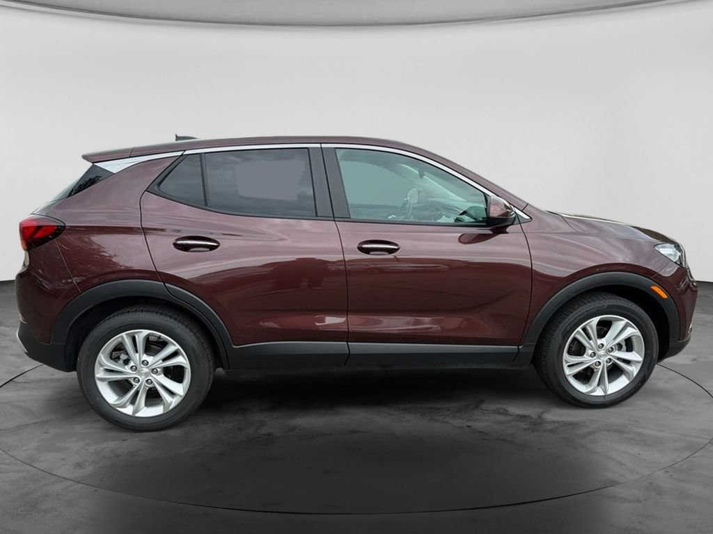 Used 2023 Buick Encore GX Preferred w/ Cold Weather Comfort Package FWD image 8