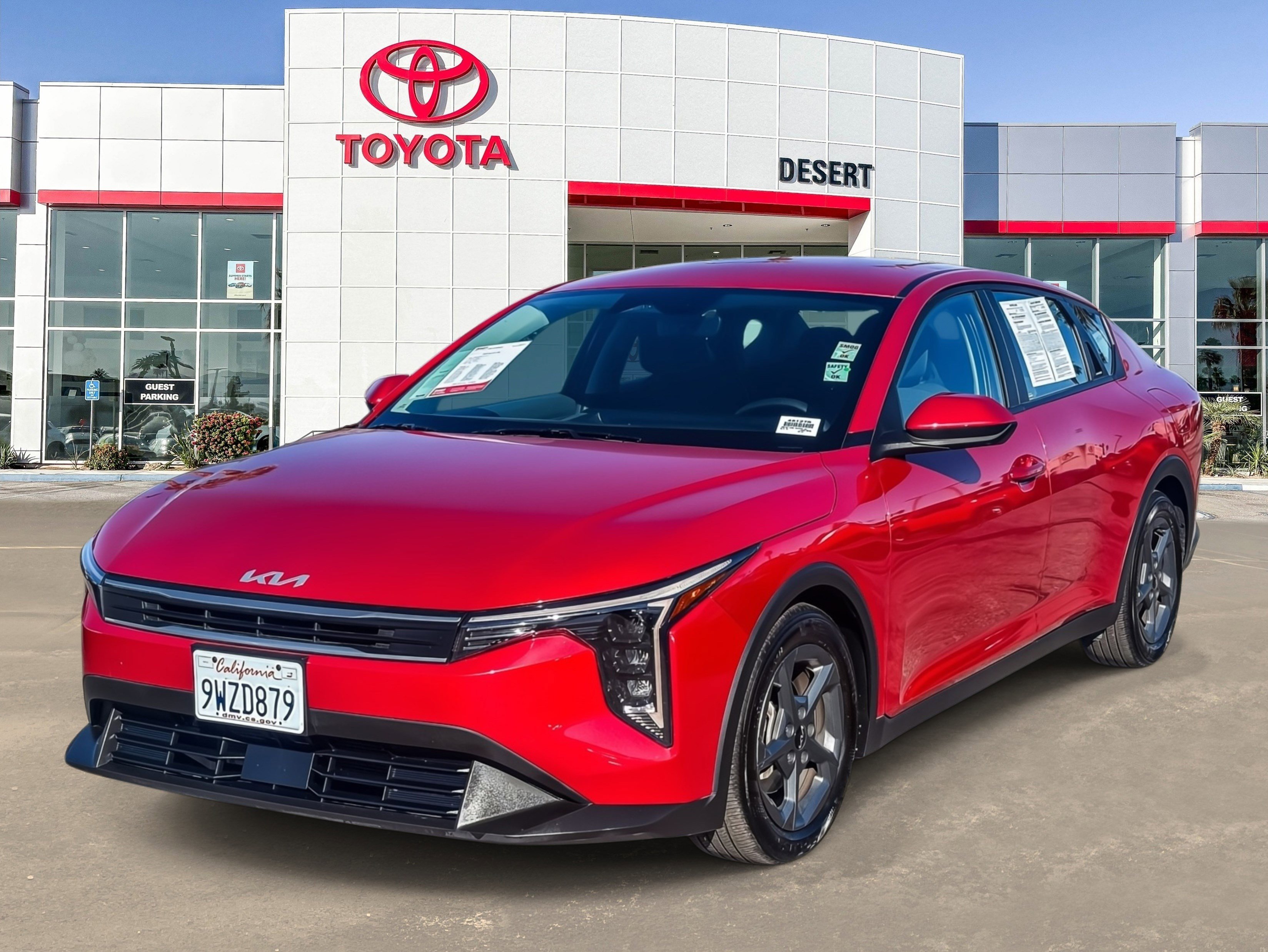 Used 2025 Kia K4 FWD image 3