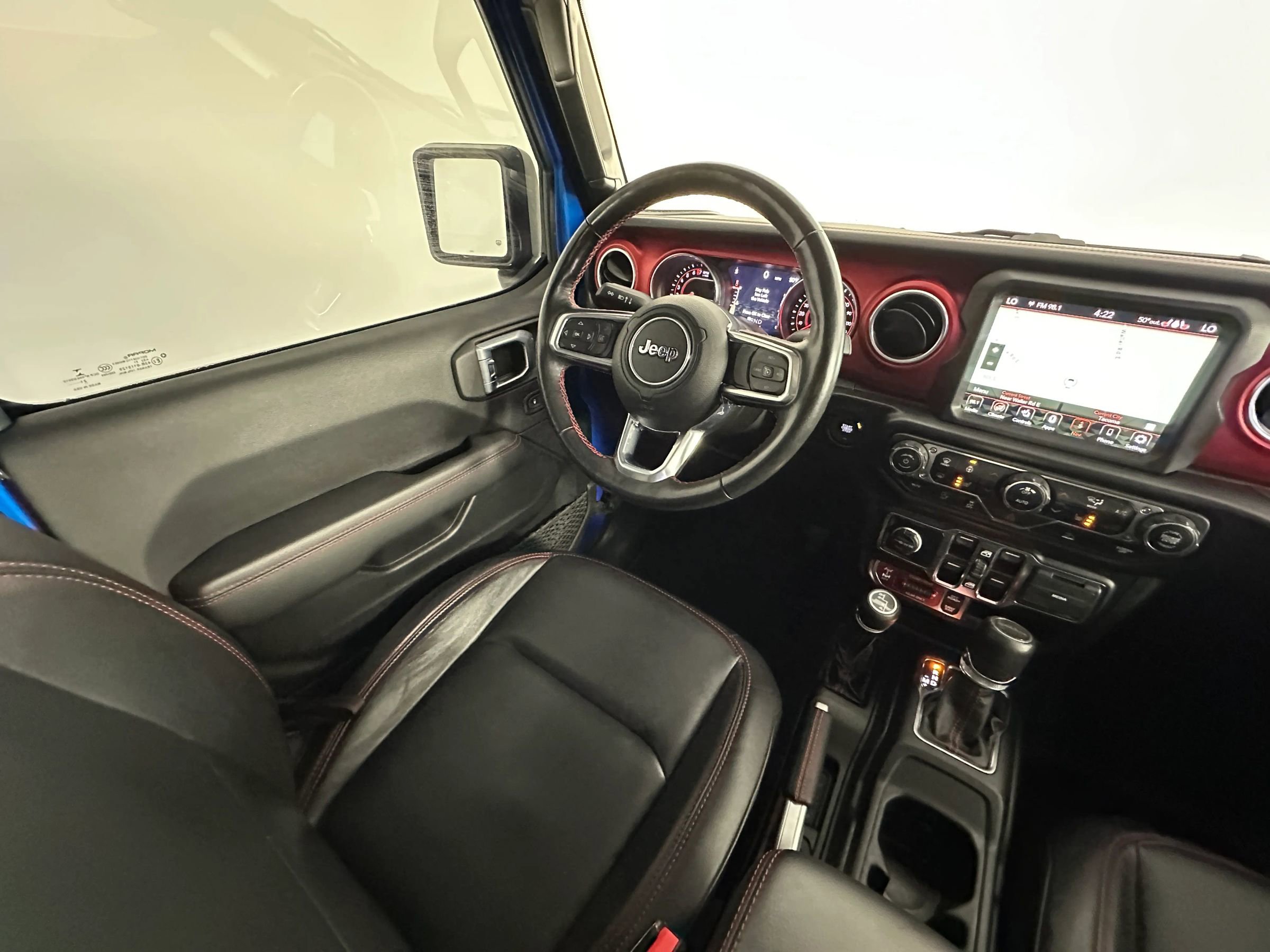 Used 2021 Jeep Gladiator Rubicon AWD/4WD image 30