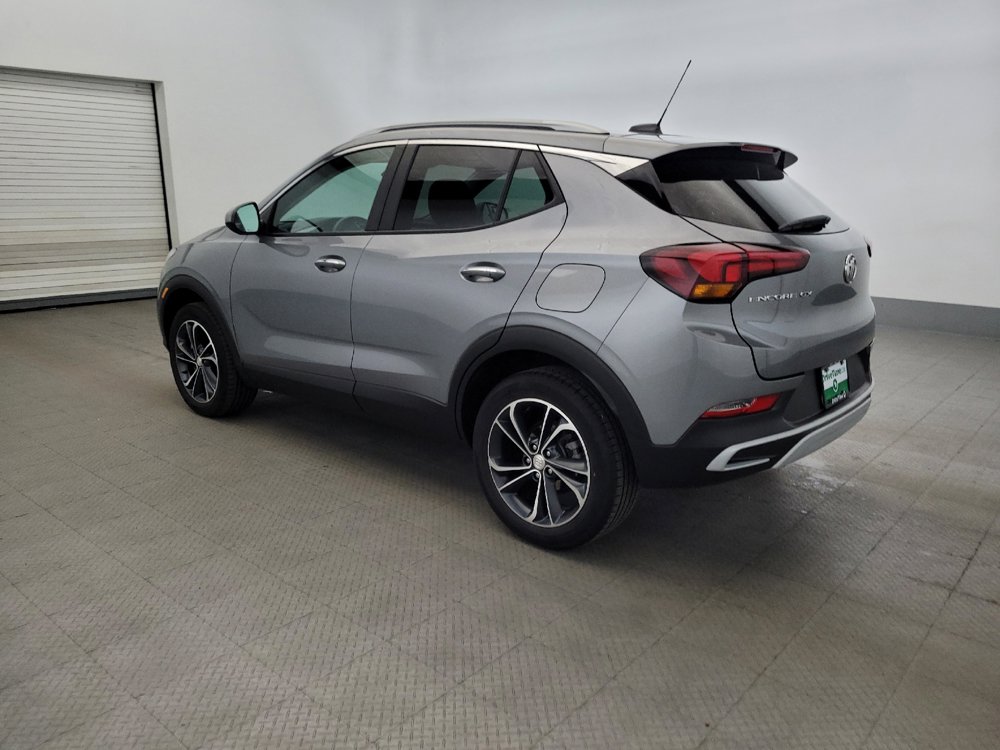 Used 2023 Buick Encore GX Select w/ Safety Package II AWD/4WD image 3