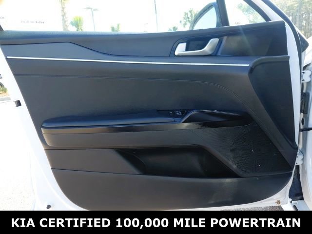 Used 2022 Kia K5 LX image 17