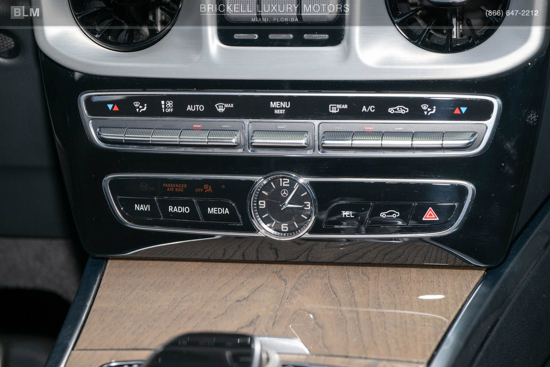 Used 2021 Mercedes-Benz G 550 w/ AMG Line image 26